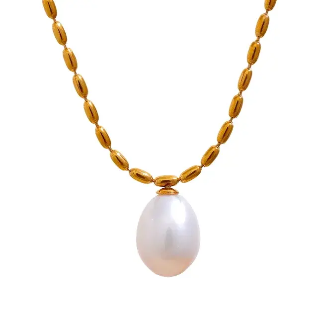 Natural Pearl Pendant