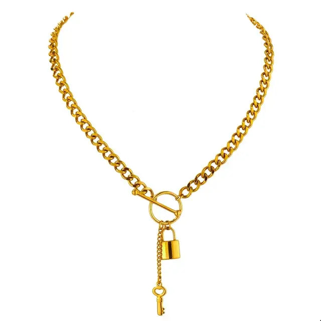 Metal Lock Pendant Necklace Minimalist 18 K Plated Chain