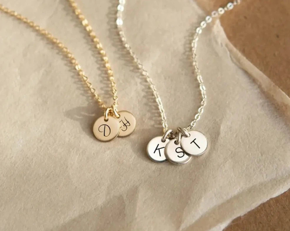 Personalized Elegance: Stainless Steel Name Necklace Disc Pendant