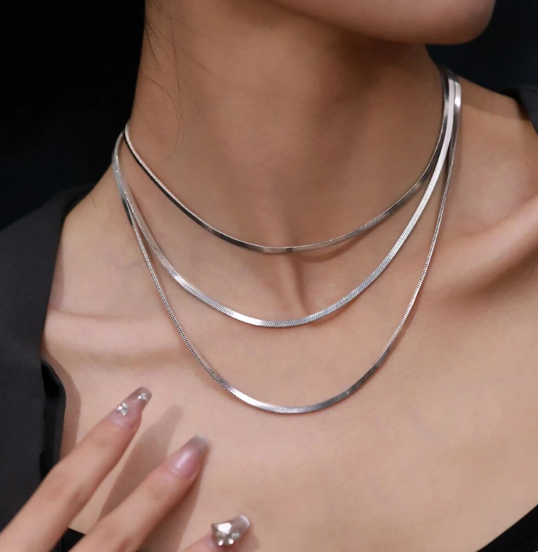 Snake Chain Choker