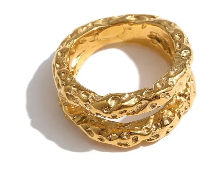 Round Rings Gold Texture