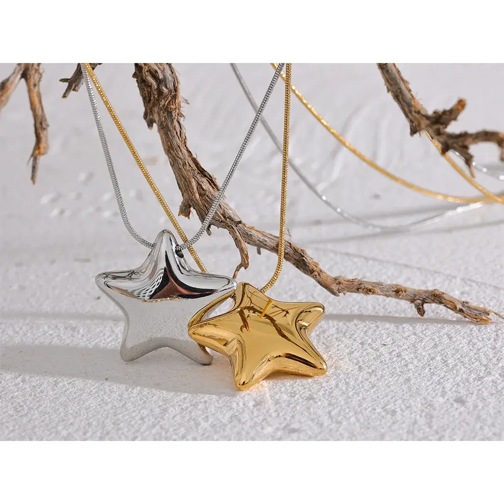 Star Pendant Necklace