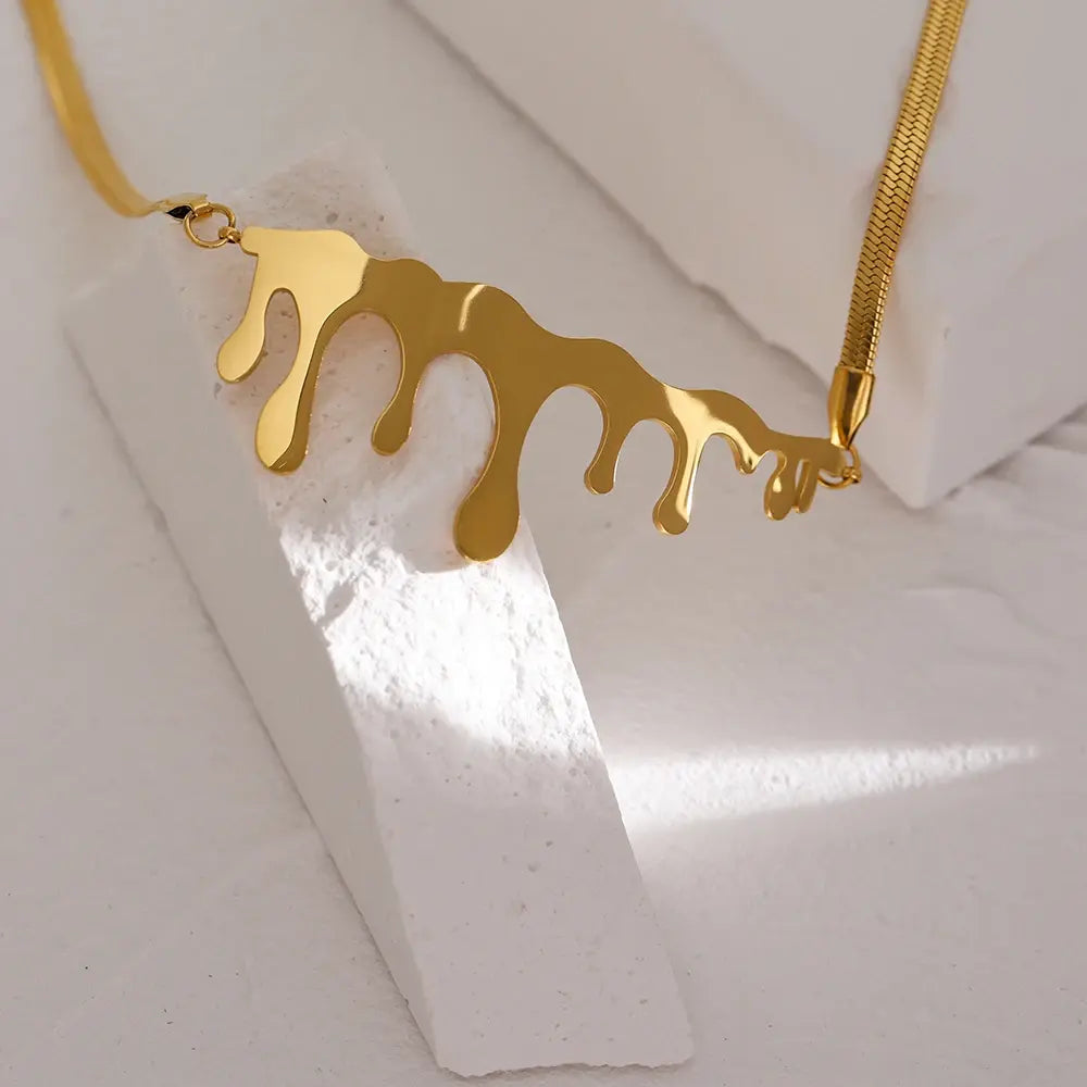 Golden Irregular Geometric Choker Necklace