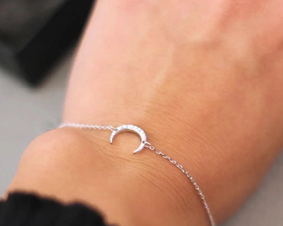 User  Moon Charm Bracelet