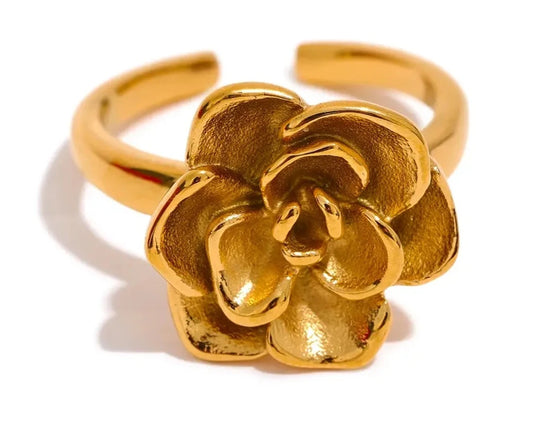 Flower Cast Ring 