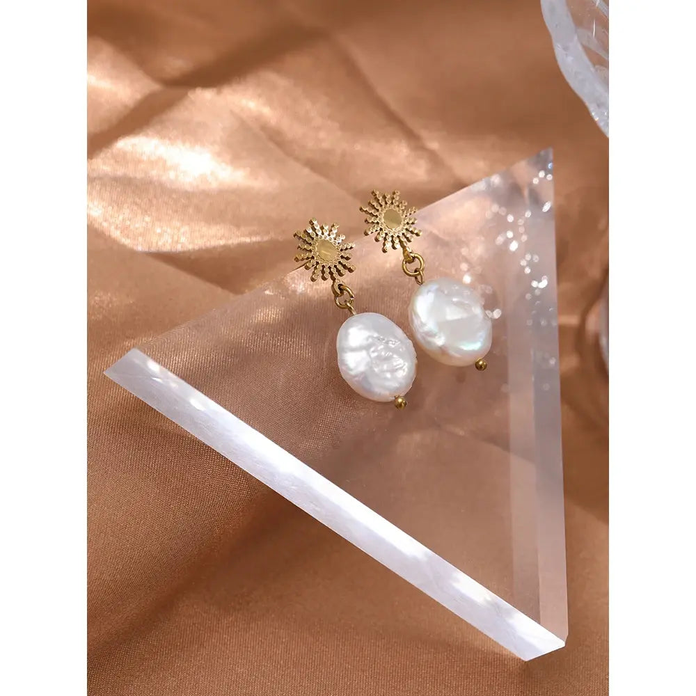 Natural Freshwater Pearl Dangle Earrings