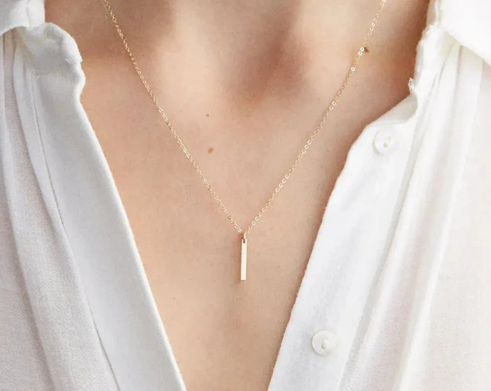 Sleek Sophistication: Thin Link Chain Necklace